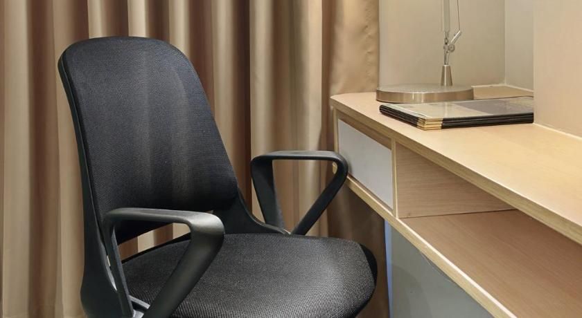Holiday Inn Express Jakarta Wahid Hasyim by IHG 2 Twin Standard With Free Breakfast 12