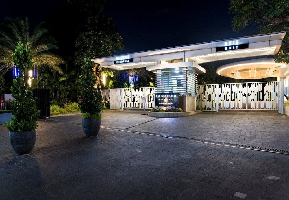 undefined Oakwood Suites La Maison Jakarta 5