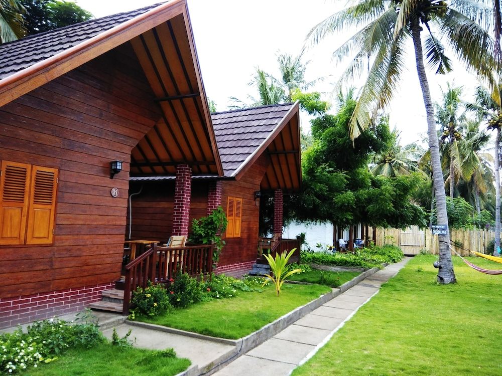 undefined Gili Escape Bungalows 2