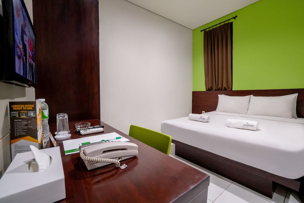undefined LeGreen Suite Setiabudi