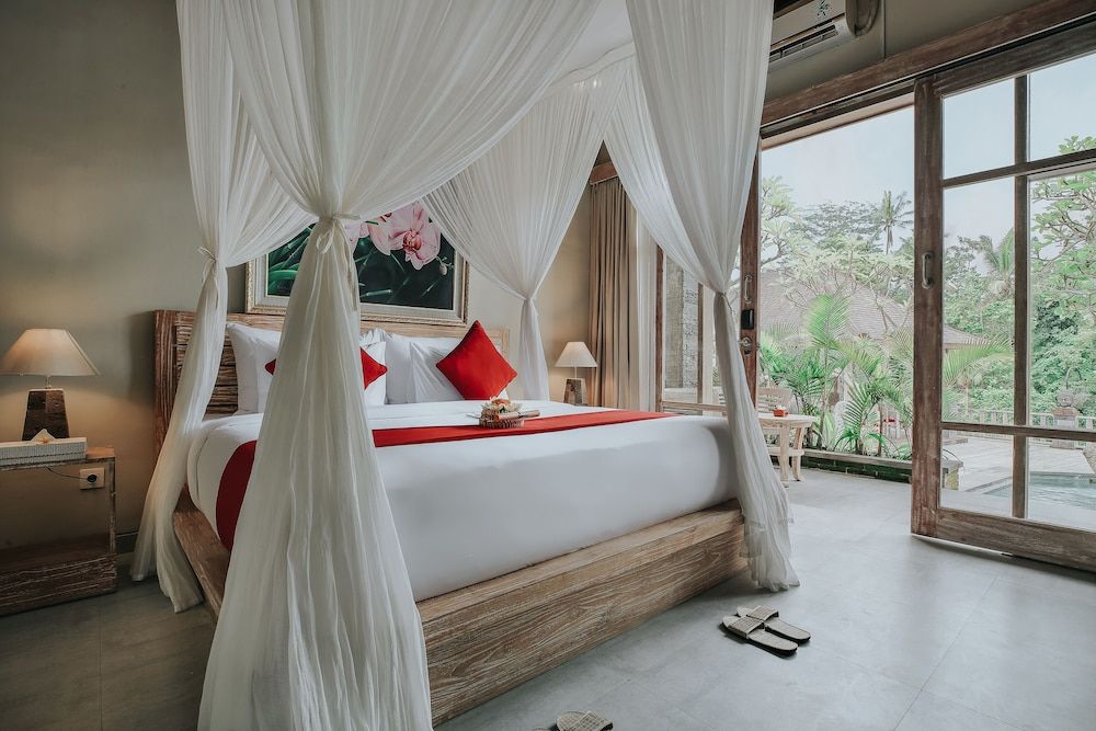 Suite, Pool Access (with Daily Afternoon Tea)