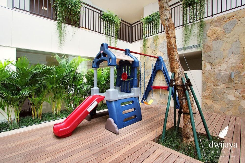 Children's play area - indoor