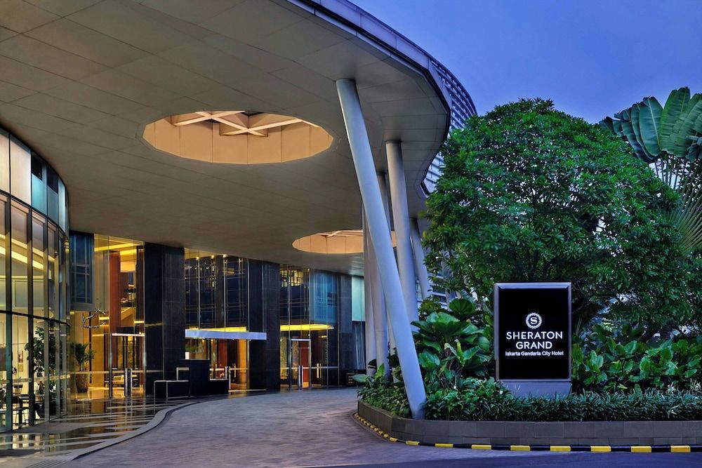 undefined Sheraton Grand Jakarta Gandaria City Hotel 2