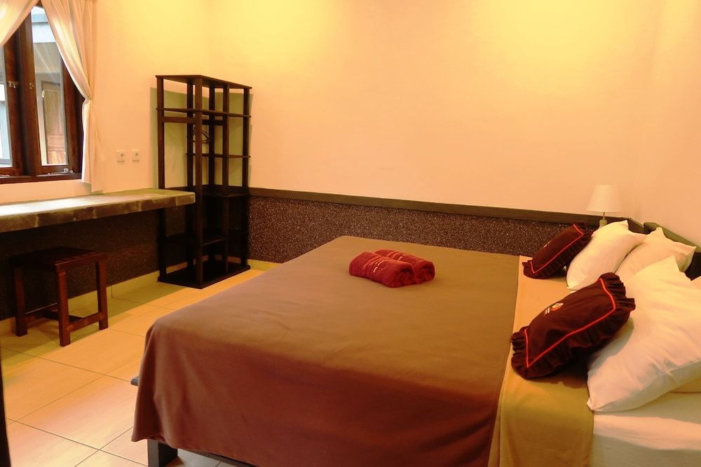 Standard Double Room, 1 Bedroom, Pool View