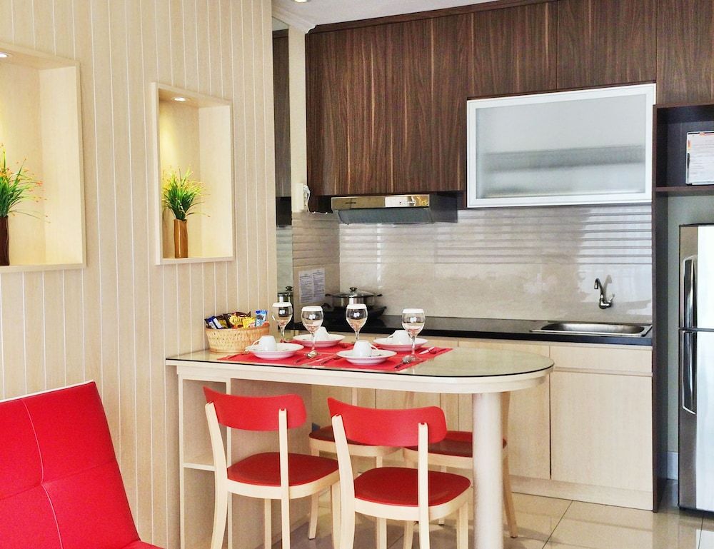 undefined Ravarine Suite Apartment 7