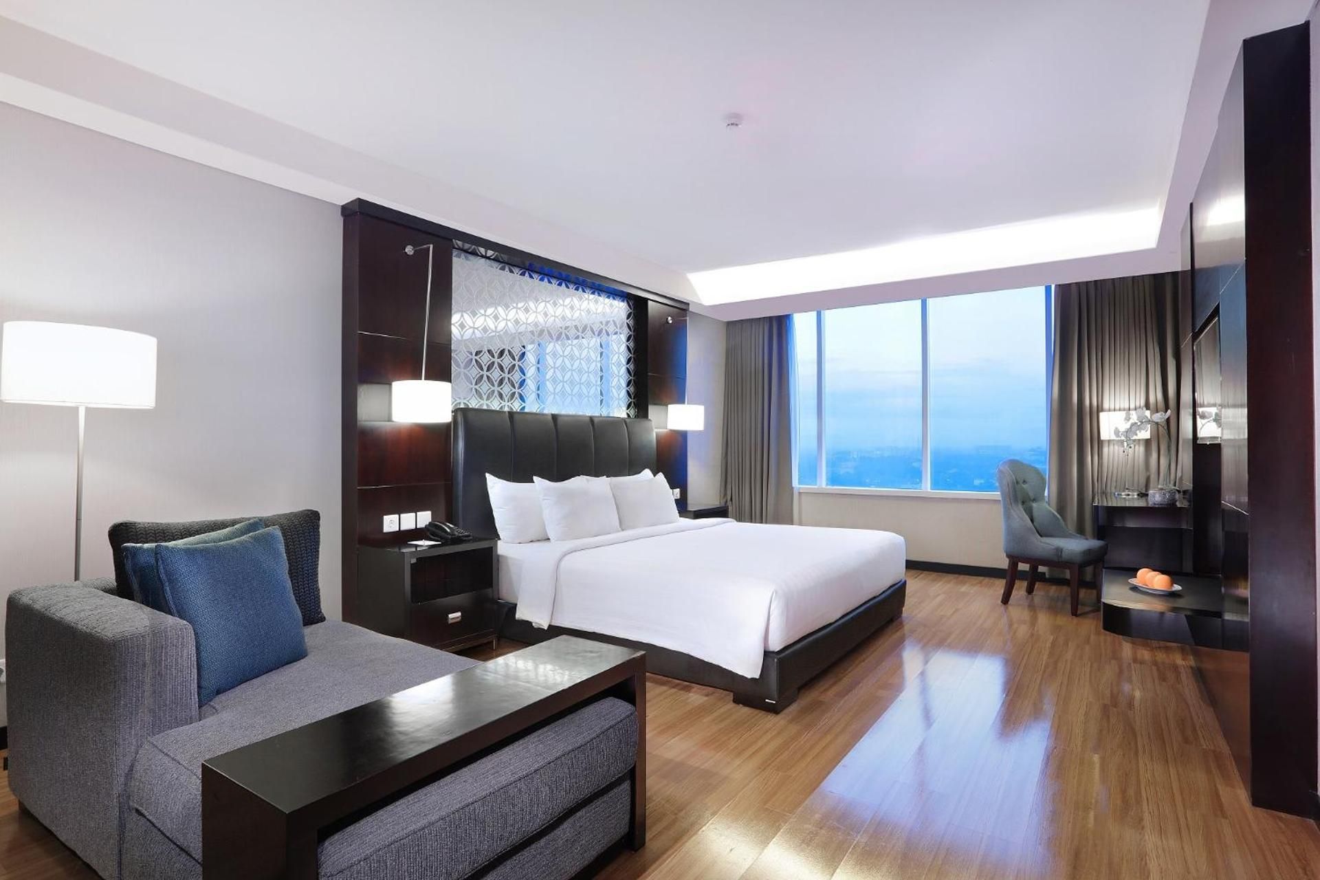 The Alana Hotel and Convention Center - Solo by Aston Deluxe Family 2