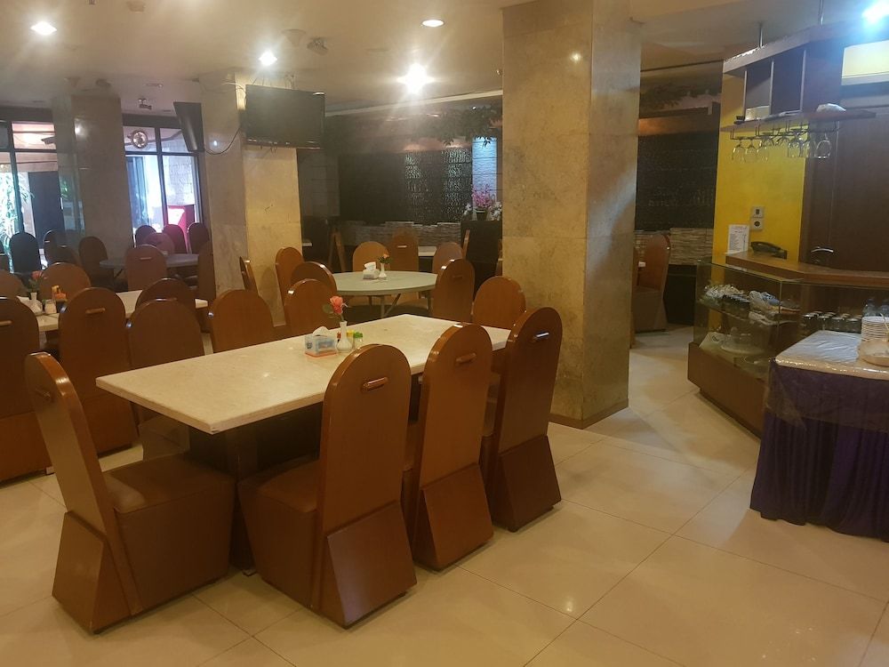 undefined Hotel Surya Baru 10