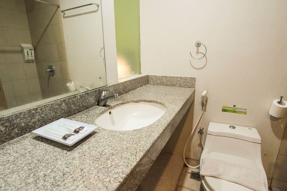 undefined LeGreen Suite Pejompongan 10