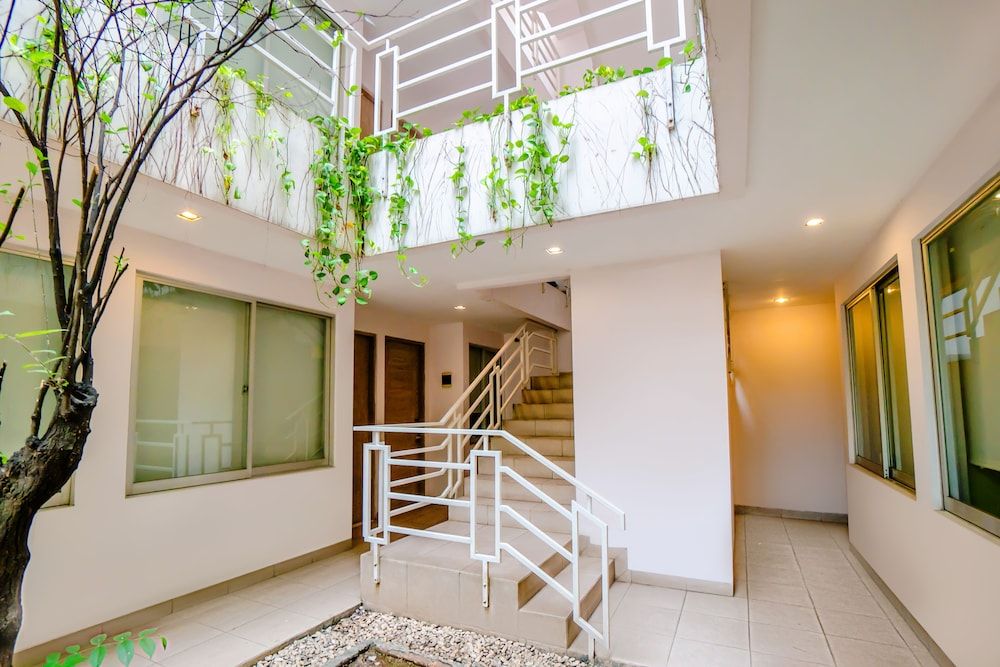 undefined LeGreen Suite Pejompongan 5
