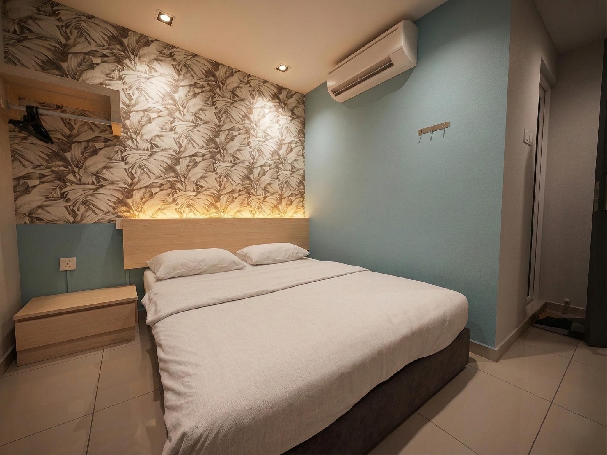 De UPTOWN Hotel @ SS2 Deluxe Queen