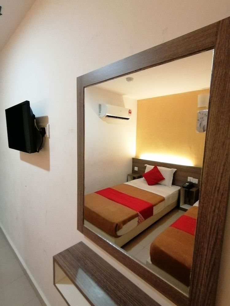 Yellow Mansion Hotel Melaka Raya Standard Twin Room 23