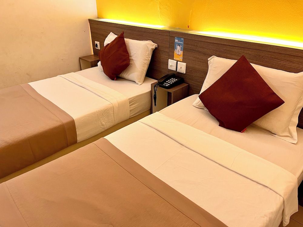 Yellow Mansion Hotel Melaka Raya Standard Twin Room 11