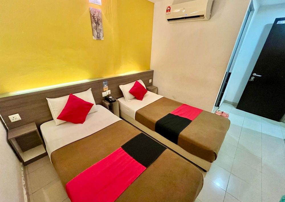 Yellow Mansion Hotel Melaka Raya Standard Twin Room 9