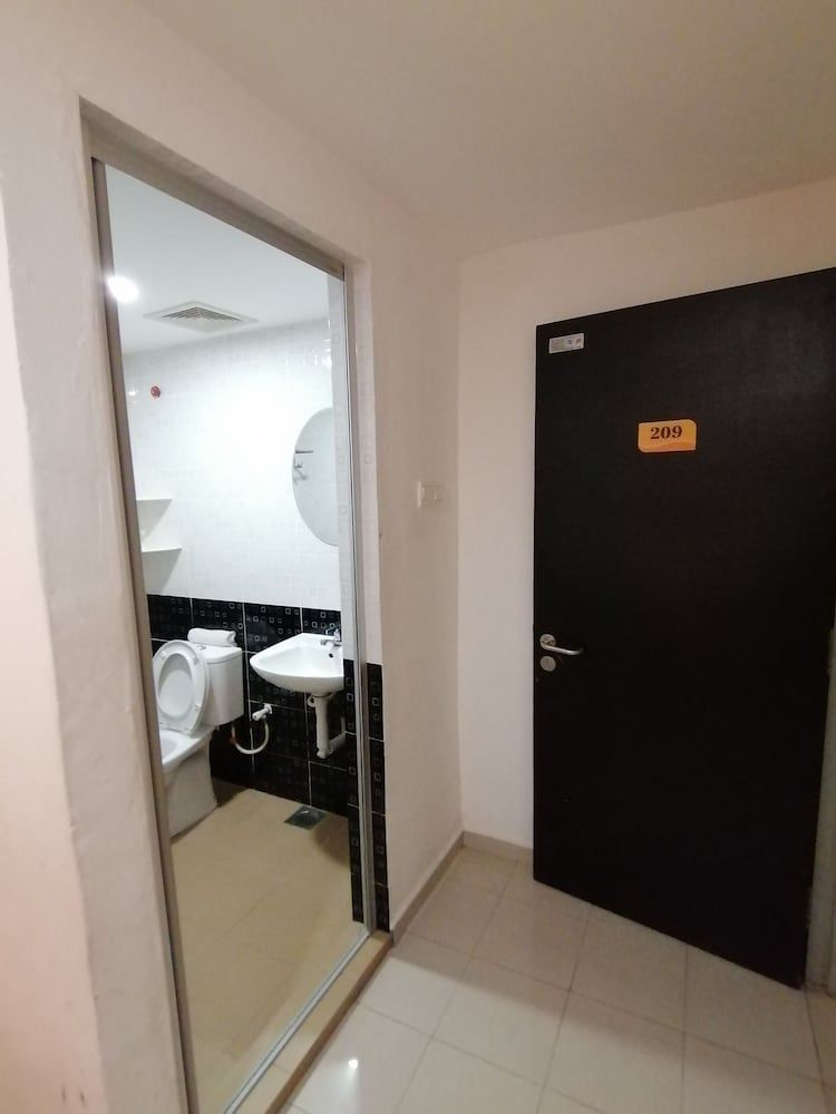 Yellow Mansion Hotel Melaka Raya Standard Twin Room 20