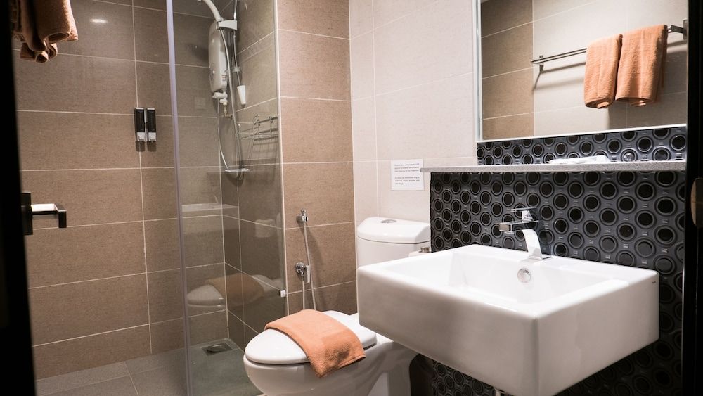 KL Guest Hotel Twin Room 4