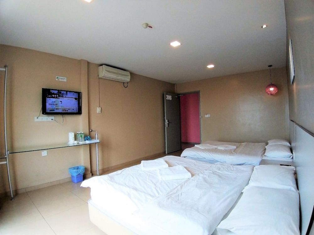 Hotel Jelai Temerloh Family Room 2