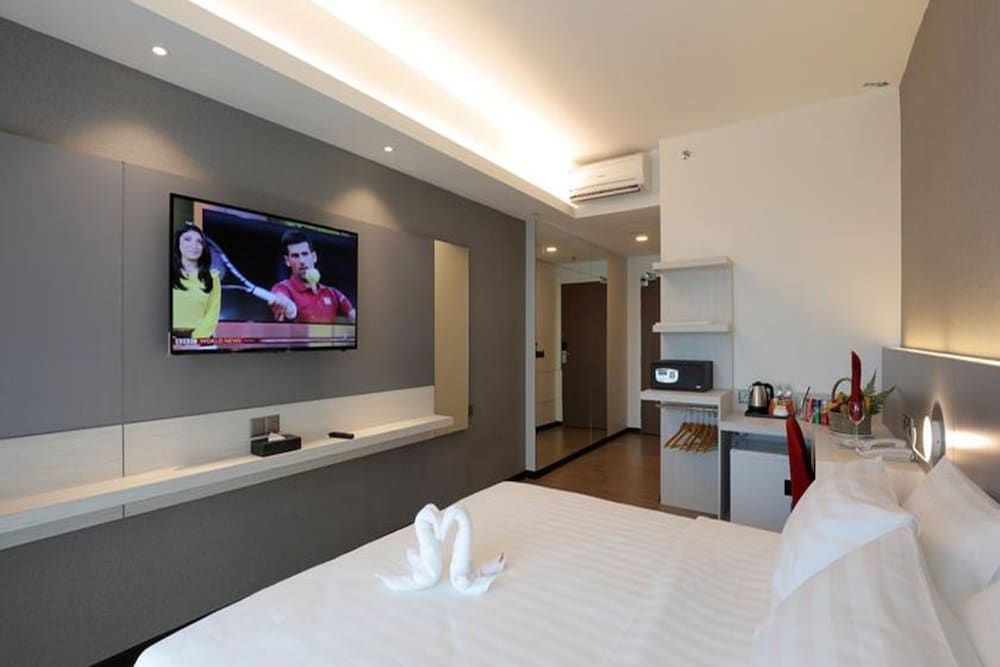 undefined Amerin Hotel Johor Bahru 4