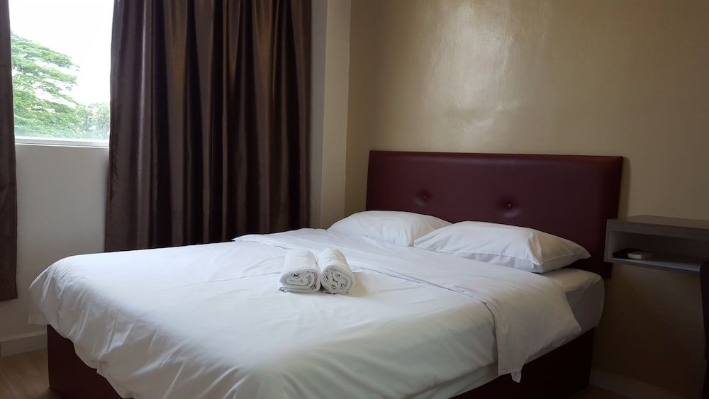 undefined River View Inn Nusa Bestari Skudai