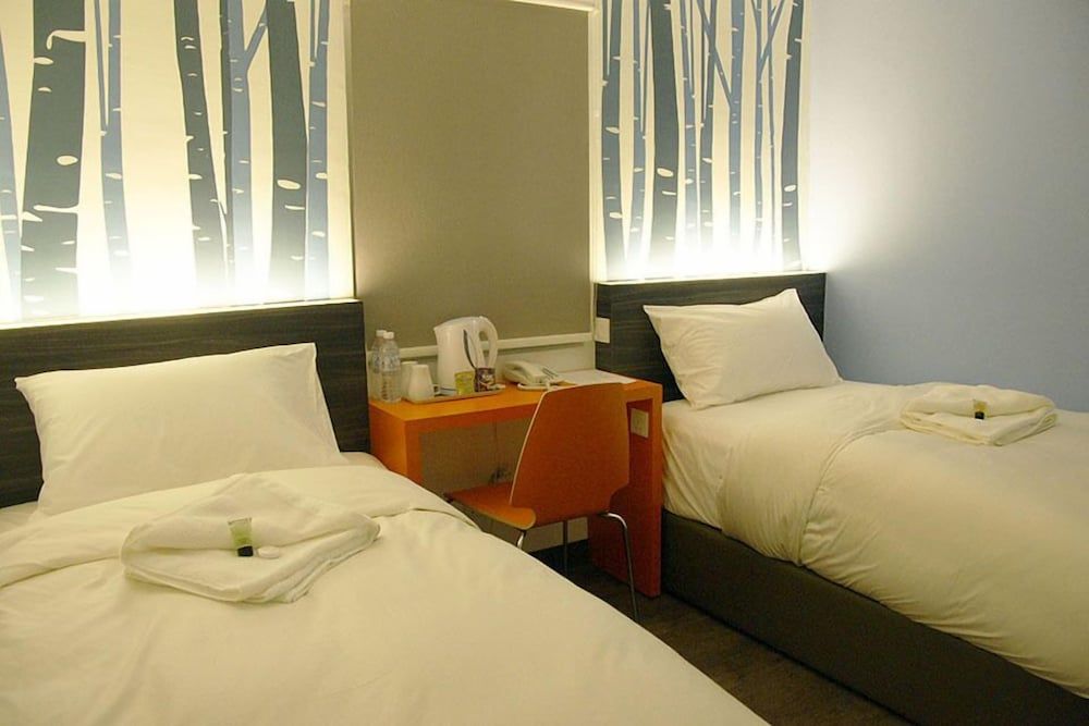 undefined City Edge Hotel 6