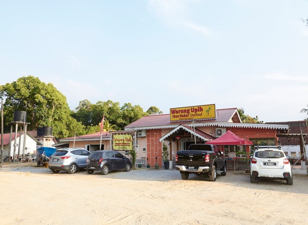 undefined Corrie Chalet Pantai Cenang Langkawi 3