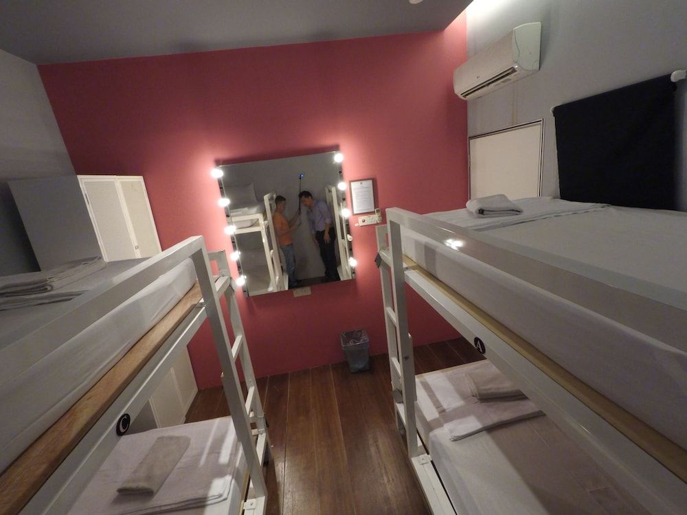 Ryokan Muntri Boutique Hostel Glampacker (4 Bed Female Only Dorm) 3