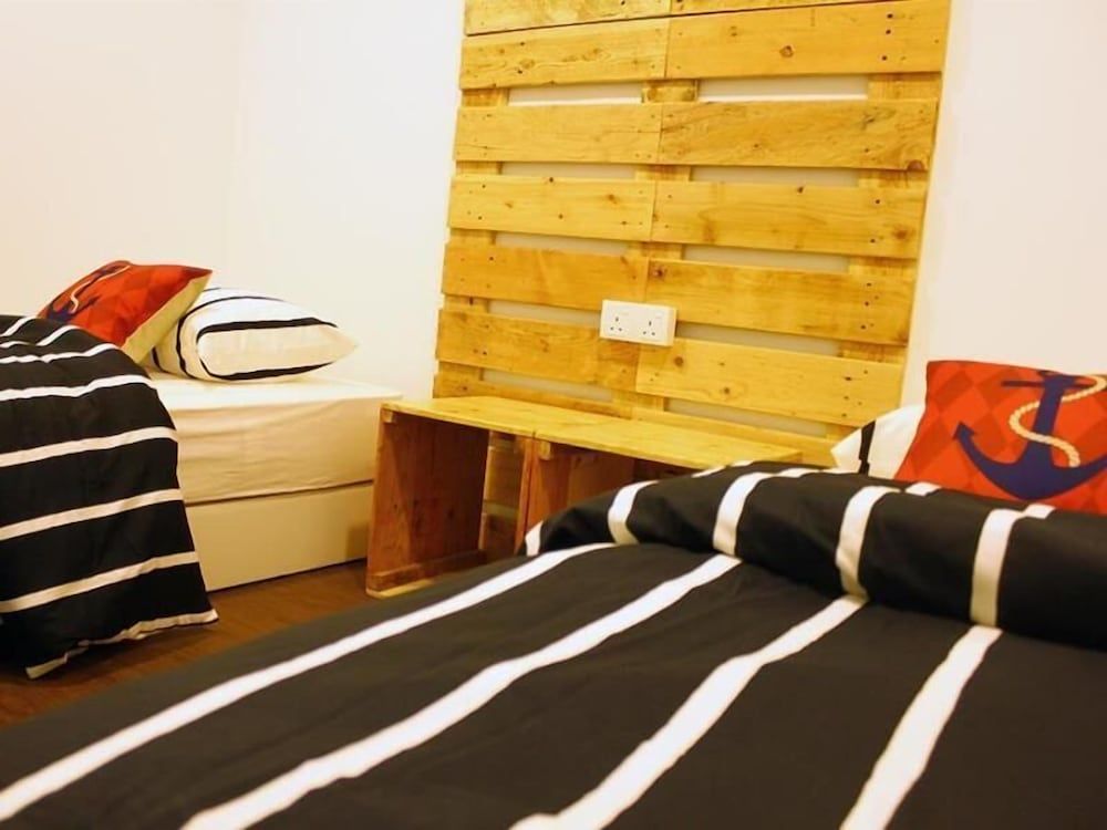 undefined Roof Talk Theme Hostel 3