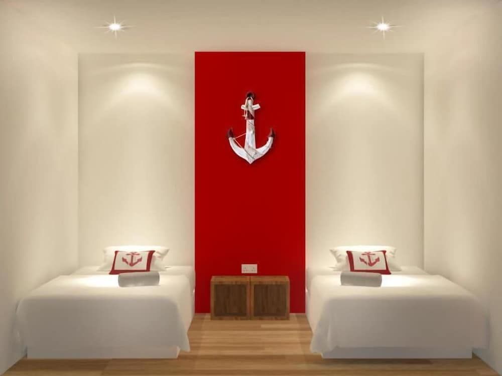 undefined Roof Talk Theme Hostel 5