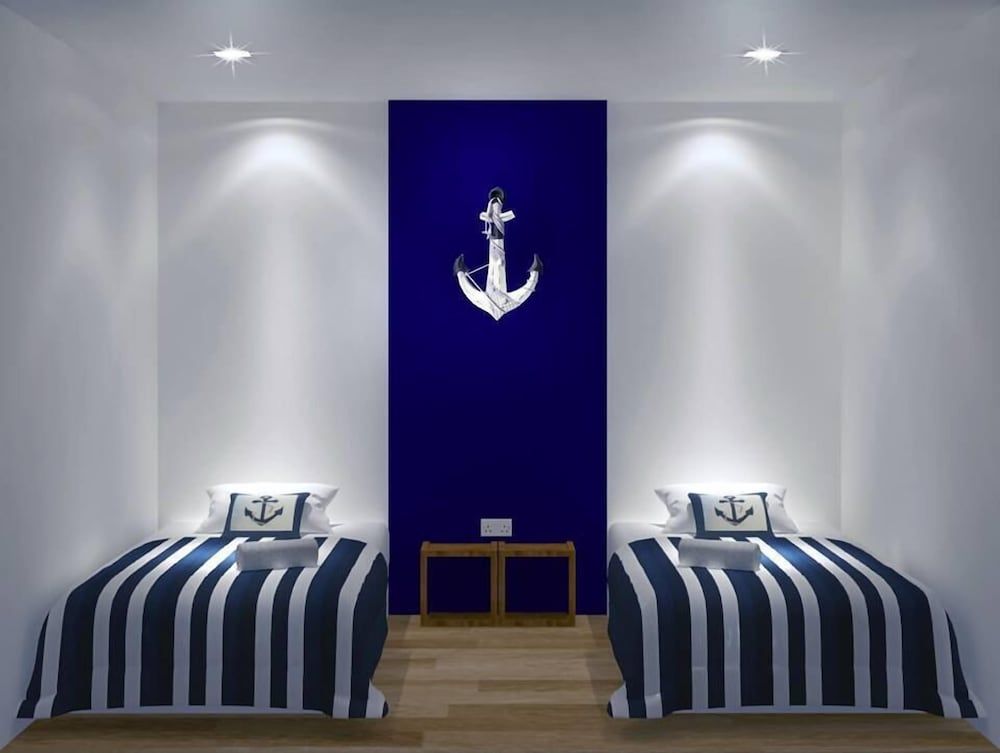 undefined Roof Talk Theme Hostel 7