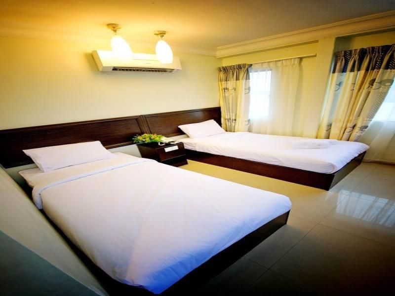 Hotel Bintang Indah Standard Twin 2