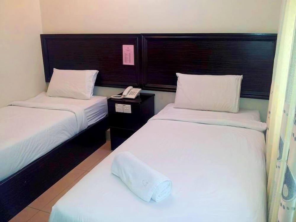 Hotel Bintang Indah Standard Twin Room