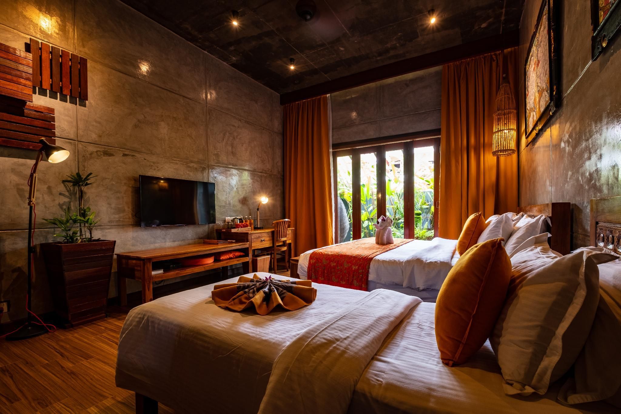 Deluxe Studio Garden View