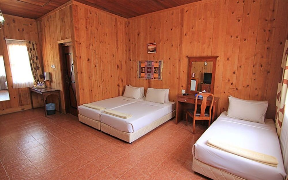 Eagle Ranch Resort Paddock Chalet