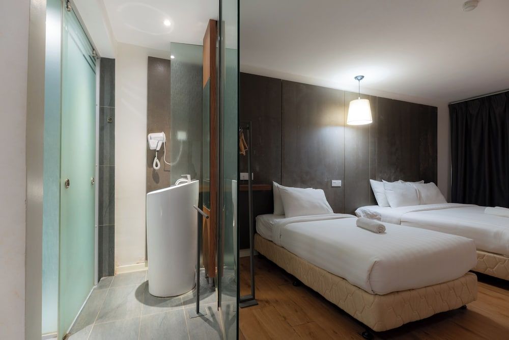 T+ Hotel Butterworth Superior Triple Room, Multiple Beds 3