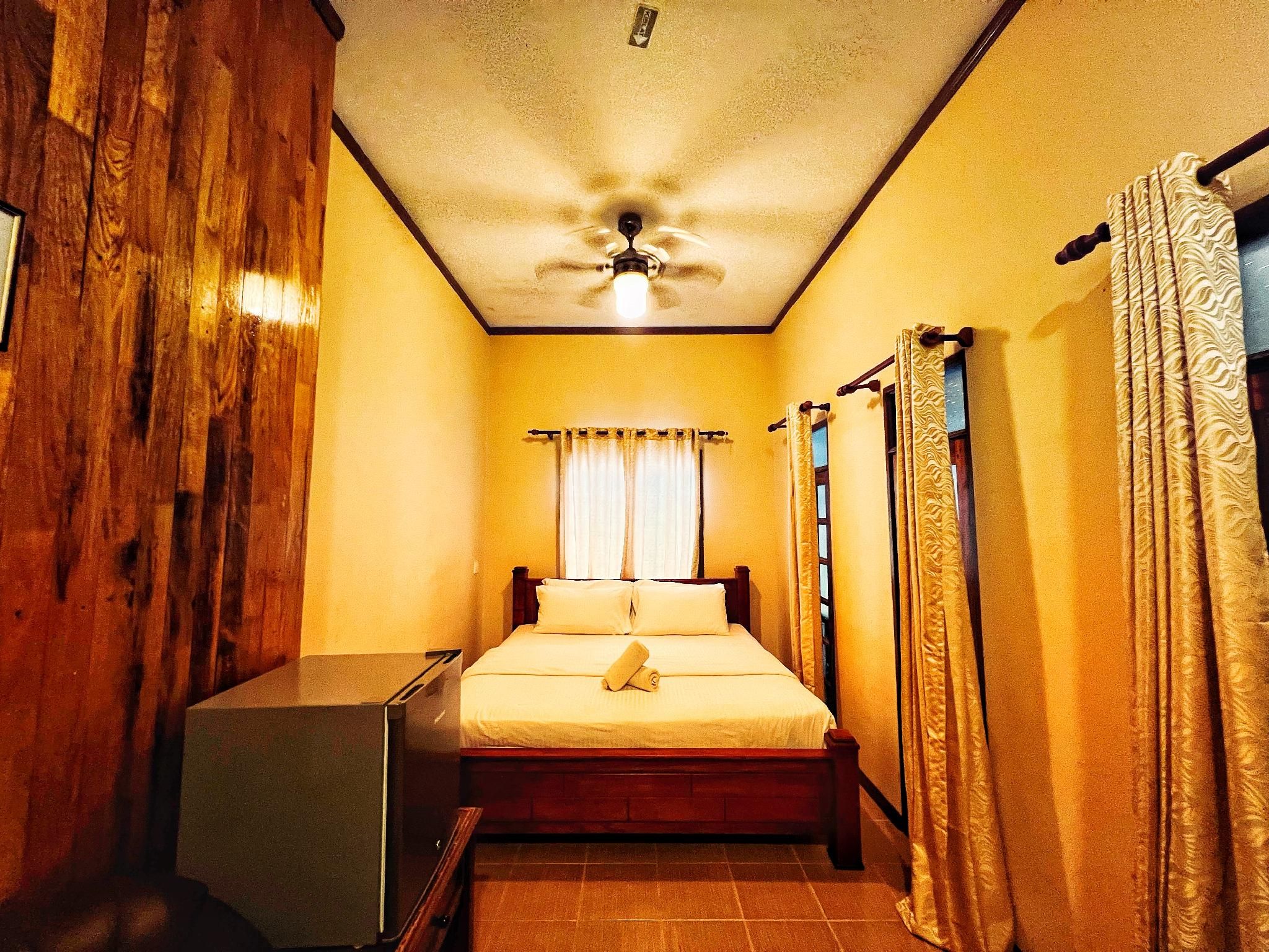 Kembara Resort Deluxe King Room 2