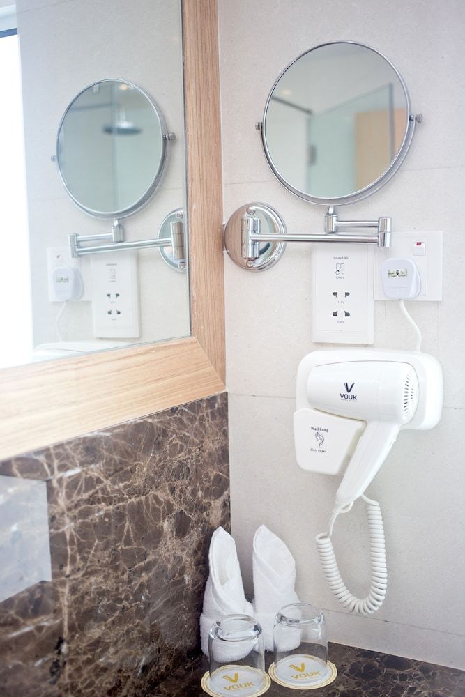 Vouk Hotel Suites Superior Double Room - Leisure Only 4