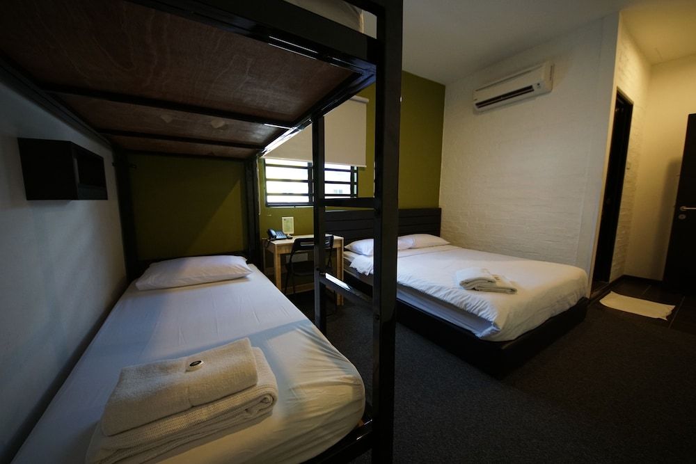 undefined Tulip Hotel 4