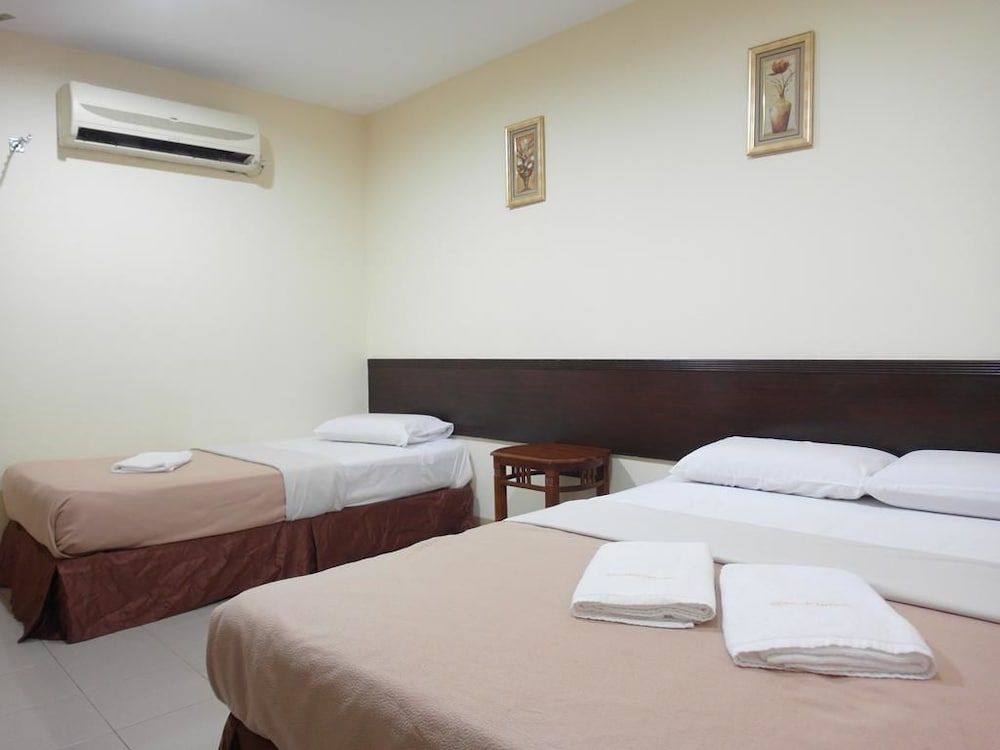 undefined Sunnie Hotel 4