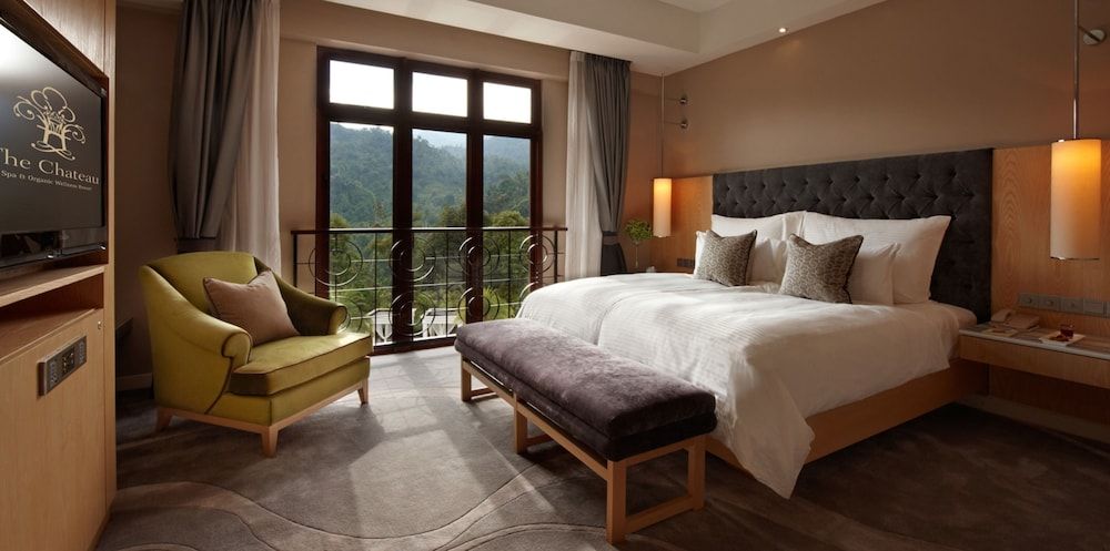 The Chateau Spa & Wellness Resort Premier Room