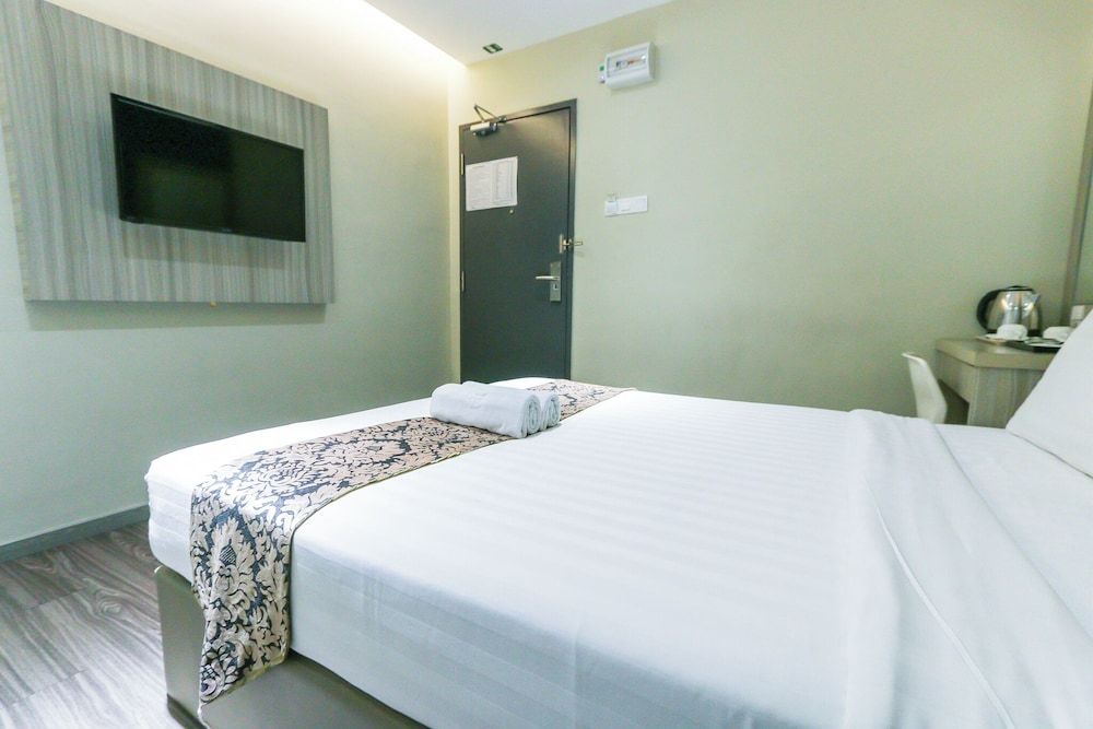 Hotel 99 - Kepong Superior Queen 2