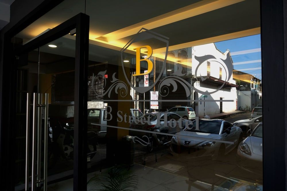undefined B Street Hotel 7
