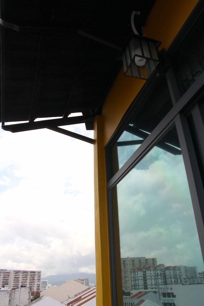 undefined B Street Hotel 6