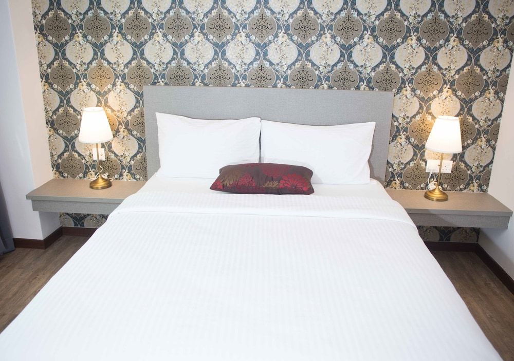 undefined Qlassic Hotel 3