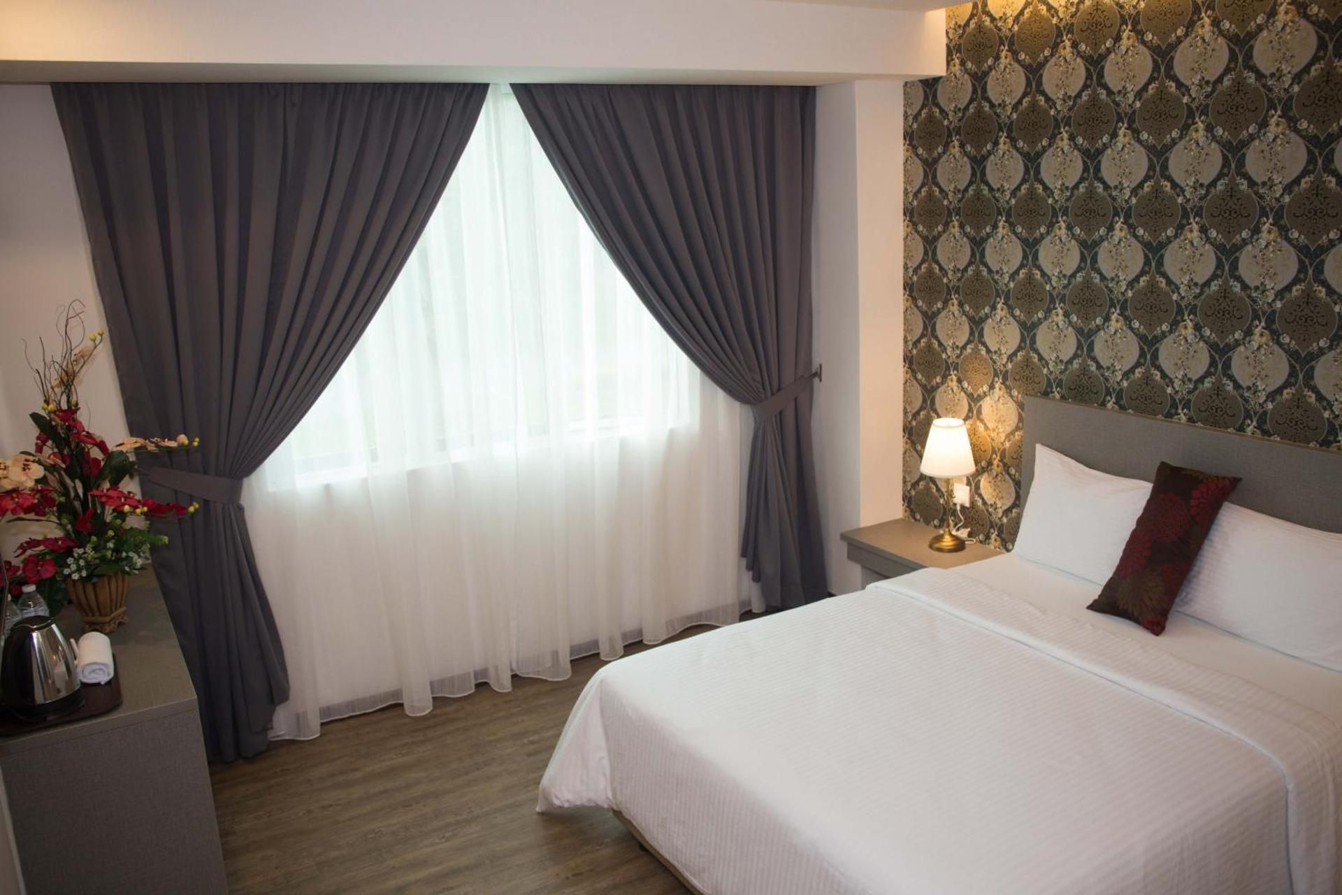 undefined Qlassic Hotel 6