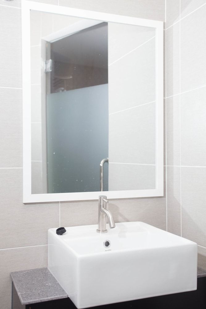 undefined Qlassic Hotel 4