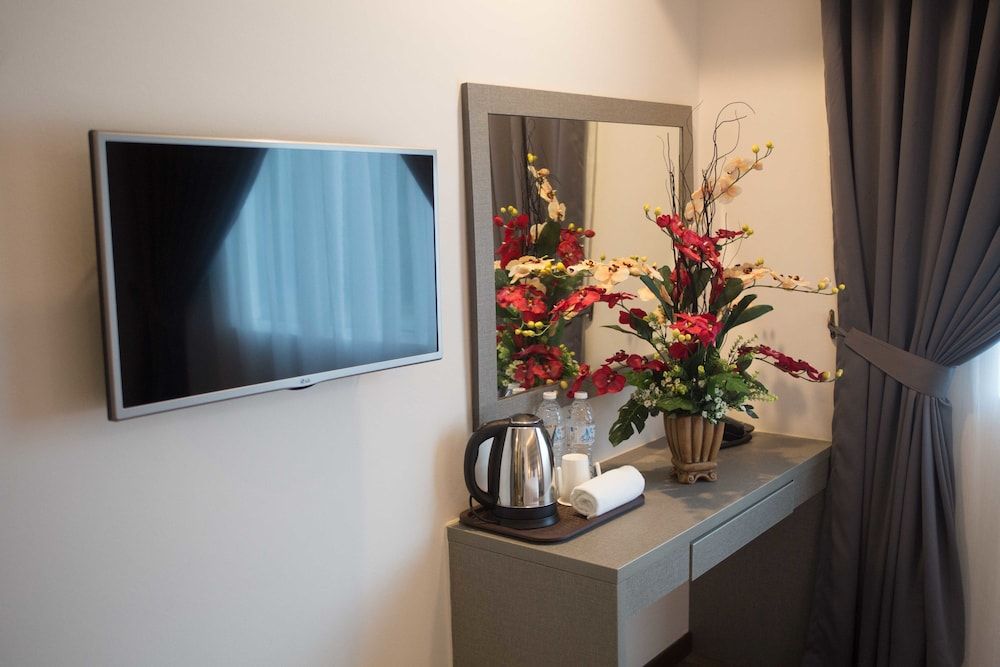 undefined Qlassic Hotel 9