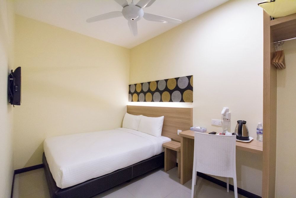undefined 118 Hotel Macalister 10