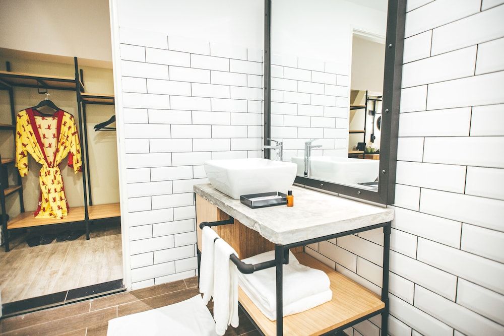 Dash Box Hotel Cyberjaya Dash Studio Twin (Garden View) 6