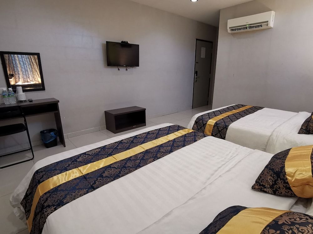 Star Bay Hotel Deluxe Family 2