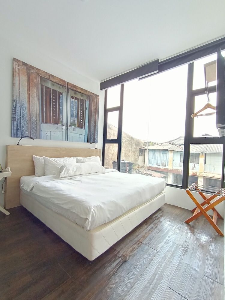 The Rucksack Caratel Standard Room, 1 Queen Bed 8