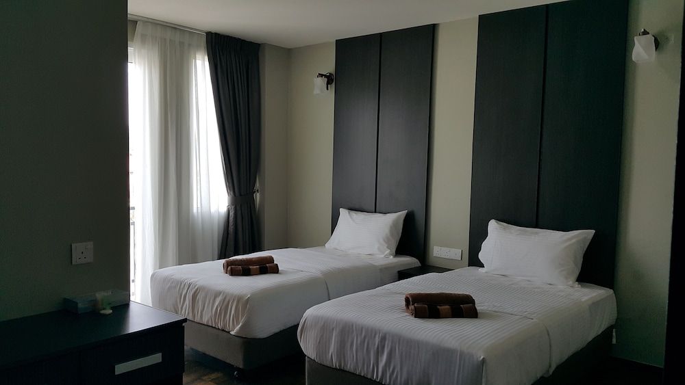 undefined The Chapter Suites & Hotel 8